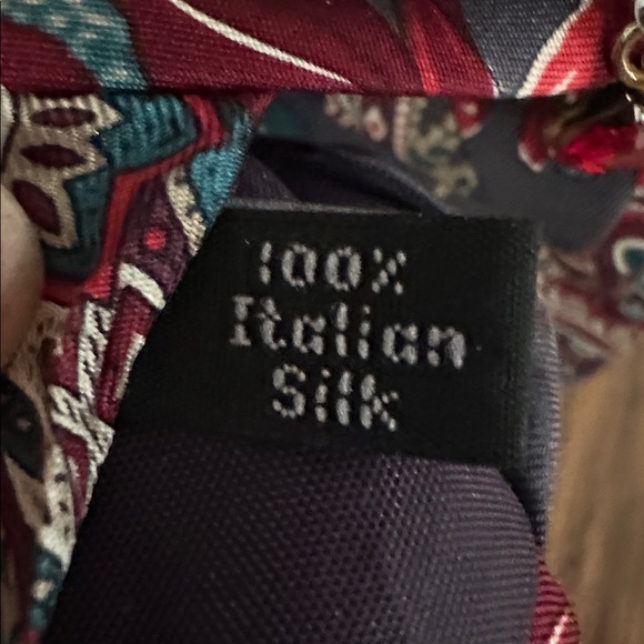 Vintage tie, brooch necklace - Picture 5 of 7